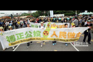 另一種凝視－道德堅持 往往走向理想反面 - 中時電子報