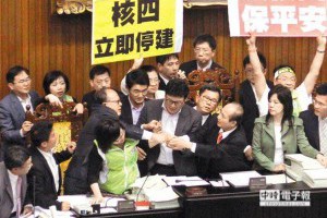 直接民權 例外變常態？ - 中時電子報