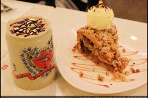 【捷運永春站．蘋果肉桂Apple Cinnamon】♥超級大份又美味的冰淇淋脆皮蘋果派♥ ♫信義區也吃得到平價的輕食咖啡下午茶店 ♫ @ Feed U by Candy mos ♥ :: 痞客邦 PIXNET ::