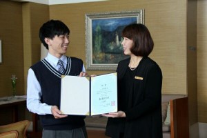 月領100K 學生CEO上任了 < 新聞最前線｜新聞專區｜1111進修網