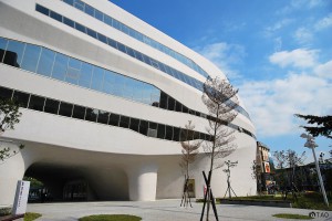 職場新聞：｜1111進修網│公職大補帖│在圖書館上班 薪水3萬3起