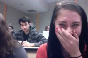 這時機點也太湊巧了吧！