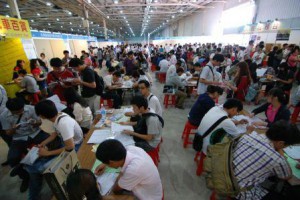 職場新聞：十年有成 國際化的台式茶飲｜1111進修網