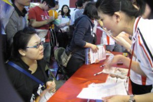 職場新聞：中和高中徵護士 月薪33K ｜1111進修網