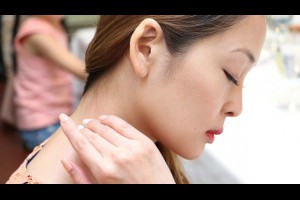 手痠、腳腫、腸胃不適…中醫師傳授：必學8大居家按摩法！ - BabyHome寶貝家庭親子網 - 養生 - 良醫健康網 - 商業周刊（百大良醫）