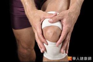 老農太操勞膝蓋退化　再度換膝關節 | 20140924 | 華人健康網