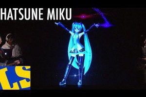 日本虛擬偶像初音未來David Letterman脫口秀現場演唱