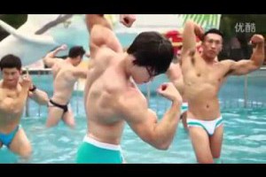 大陸目前最流行的歌曲 小蘋果改編健美勵志MV 大蘋果