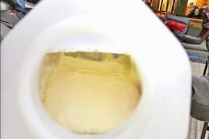  未過期豆奶結塊變質？義美真是黑心！連防腐劑的錢都要省 