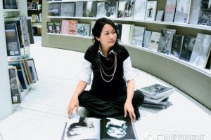 她37歲去過37個國家，堅持每天讀一本書，看一部電影！ 比想像中簡單...