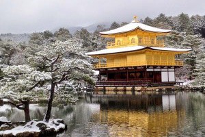 雪中送廟－日本京都鹿苑寺（金閣寺）