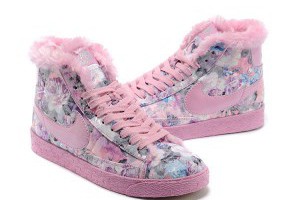 nike開拓者高幫系列 碎花刺繡鍍銀反光加絨保暖女鞋 玫瑰粉
