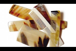 破解傷害頭髮7個元凶：常梳頭髮會刺激頭皮？其實每天疏X下就夠了！ - 優生活 - 健康 - Marie Claire 美麗佳人 - 商業周刊