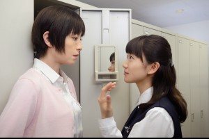 電影白話文: 年度獲獎最多日本電影《紙之月》，2015-05-29慾無止盡！