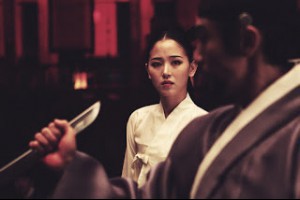 電影白話文: 南韓年度宮廷大片《情慾王朝》，2015-06-18爭權奪慾！