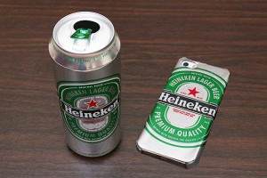 超好看！喝完的啤酒罐別丟！教你簡單DIY最潮 Heineken手機殼~也可以用可口可樂喔！ LIFE生活網