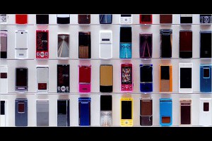 生活技.net: Samsung 及 LG 都推出新的 Android摺疊機