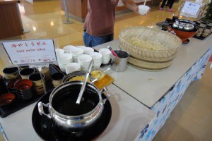 沖繩｜健食バイキングちゅら島~80種在地特色料理Buffet吃到飽